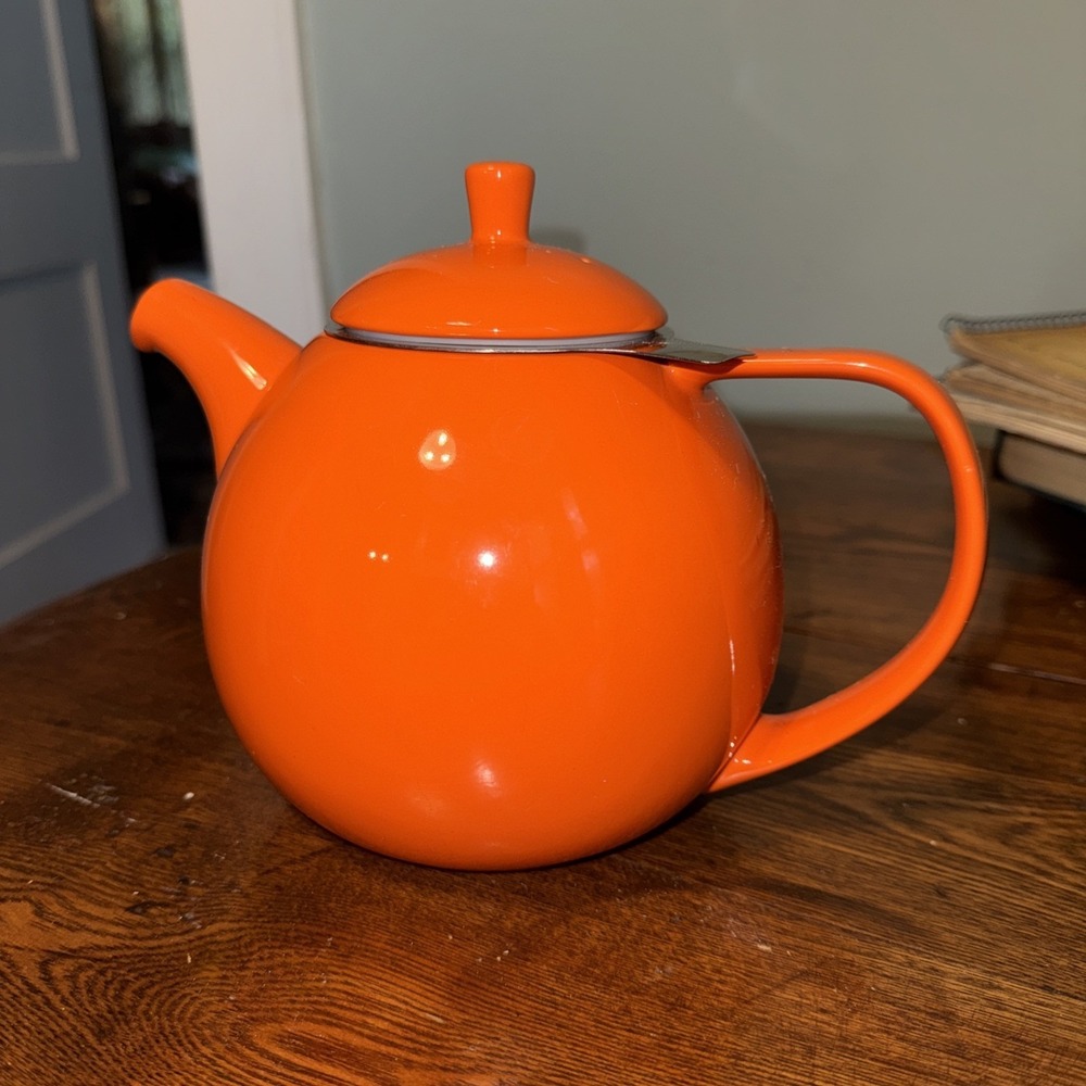 FORLIFE Curve Bright Orange Ceramic Teapot  Infuser